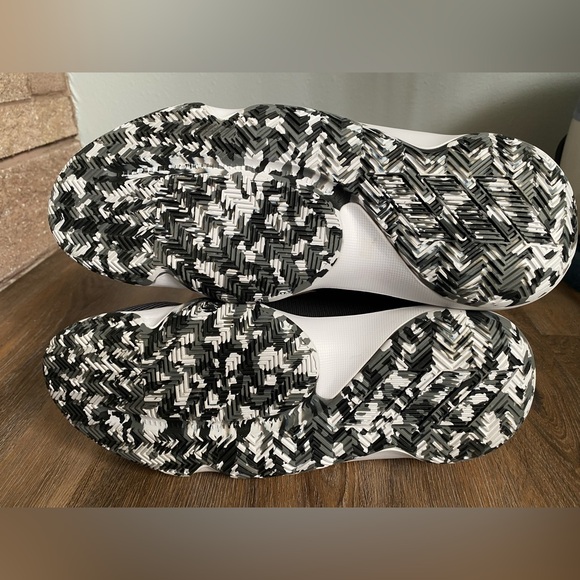 Adidas James Harden B/E 3 Basketball High Tops, size 14 - Picture 9 of 9